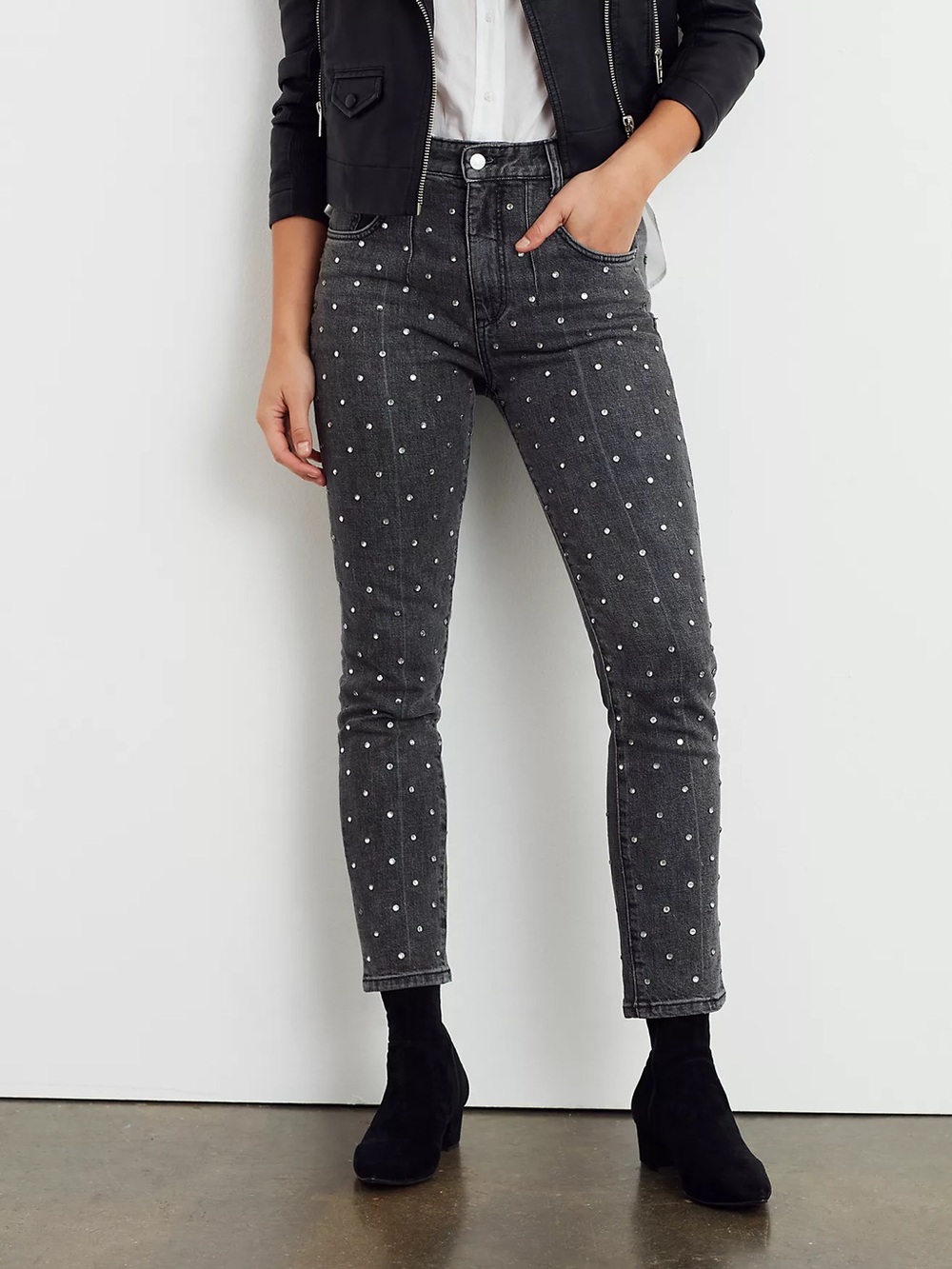 Pilcro Ultra High-Rise Beaded Straight Jeans Size 29